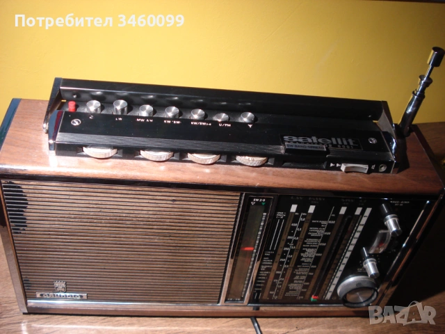 GRUNDIG SATELITT TRANSISTOR 6001, снимка 5 - Радиокасетофони, транзистори - 53011931
