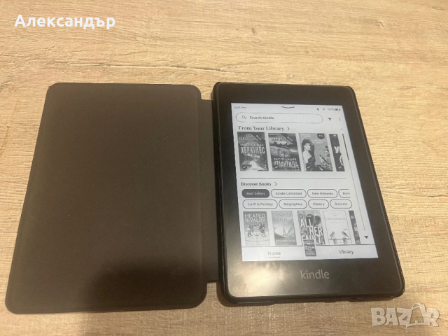 Четец Amazon Kindle Paperwhite Подсветка, 10th generation 2019, 8gb памет, с оригинален калъф 