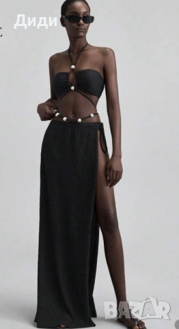 Черен бански с перли, връвки и пола