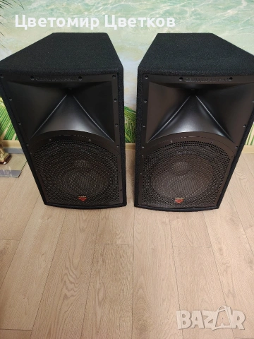 Тонколони CERWIN-VEGA 