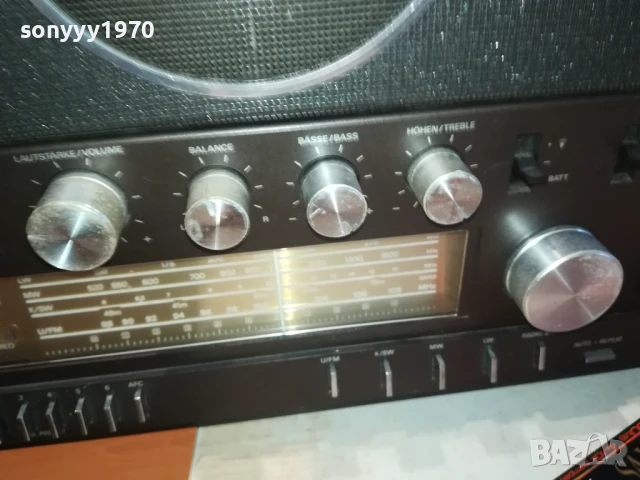 GRUNDIG-ИДЕАЛНА КОЛЕКЦИОНЕРСКА МАШИНА 1008251237, снимка 5 - Радиокасетофони, транзистори - 51315774