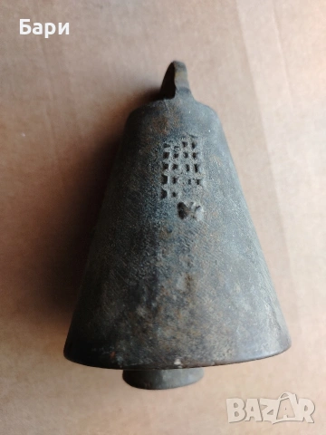 Стар възрожденски чан, хлопка, звънец, камбана, тюмбелек