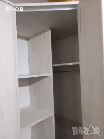 Чисто нов гардероб три крила , снимка 4 - Гардероби - 49585782