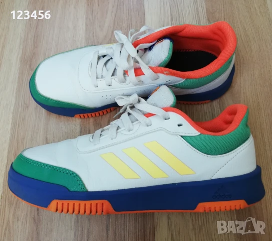 Маратонки на Adidas ном.38, снимка 2 - Детски маратонки - 51004279