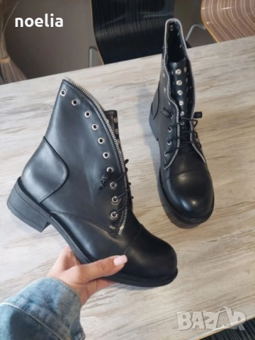 разпродажба - дамски боти 
