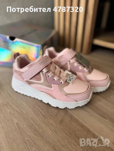 Маратонки Skechers, снимка 2 - Детски маратонки - 54088747