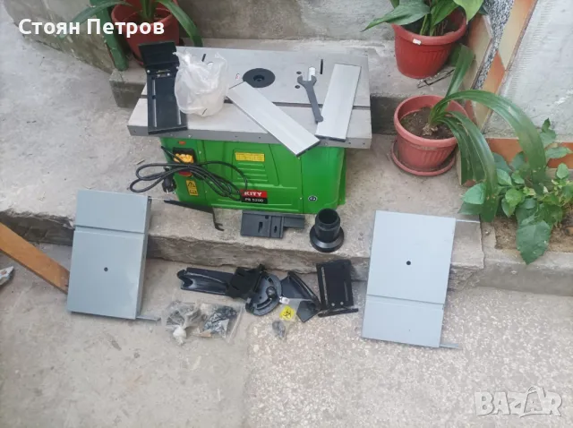 Настолна фреза 1500W, нова, снимка 2 - Други инструменти - 46899290