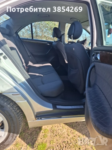 Мерцедес с220, снимка 5 - Автомобили и джипове - 52655935