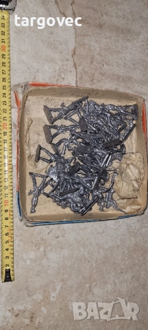 голяма колекция оловни войници, снимка 2 - Колекции - 52518588