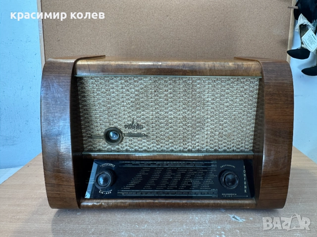 лампов радио апарат "TONFUNK VIOLETTA", снимка 1