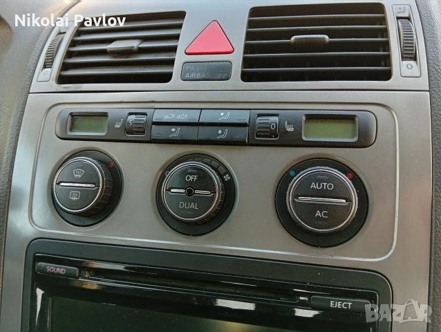 Кори врати салон Табло и други части за Фолксваген Туран , снимка 13 - Части - 53626625