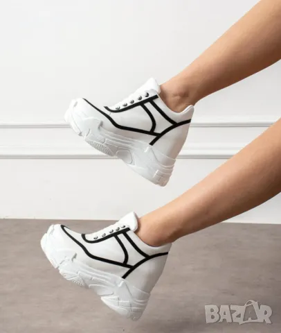 Кецове на платформа - бяло с черно - PA88