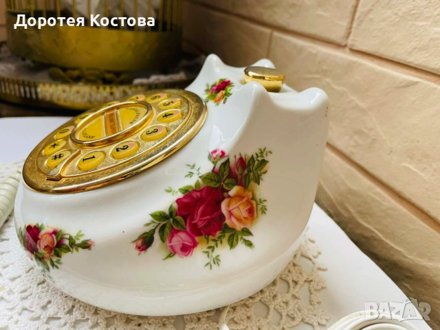 ROYAL ALBERT красив телефон от костен порцелан от Англия, снимка 4 - Антикварни и старинни предмети - 53328617