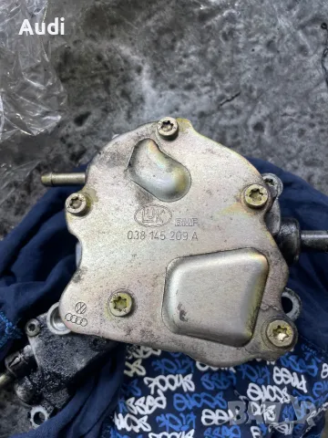 Двигател 1,9 TDI 131к.с. На Части Audi A4 VW Passat, снимка 5 - Части - 49968358