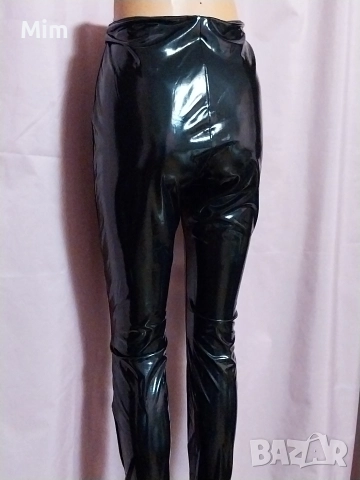 S/M Черен, еластичен клин от лак / винил / с висока талия , снимка 2 - Клинове - 52702304