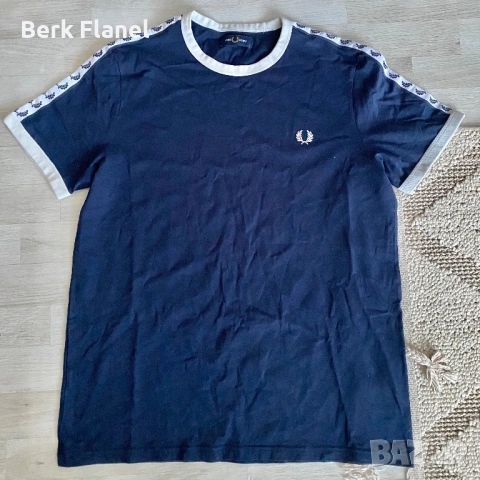 Fred Perry тениска в тъмен син цвят