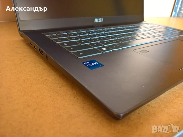 MSI Prestige 15 A12SC с външни забележки, снимка 2 - Лаптопи за работа - 53886042