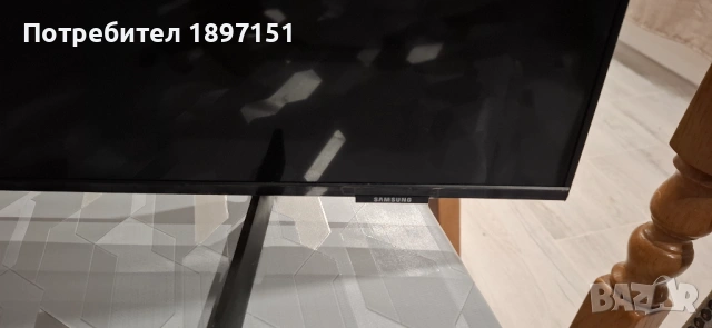 Телевизор Samsung UE50AU8072UXXH