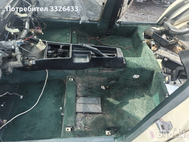 Зелен интериор от Мерцедес 190 