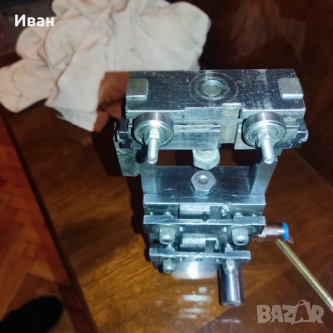 Пневматично подаващо за преса, снимка 6 - Резервни части за машини - 54131770