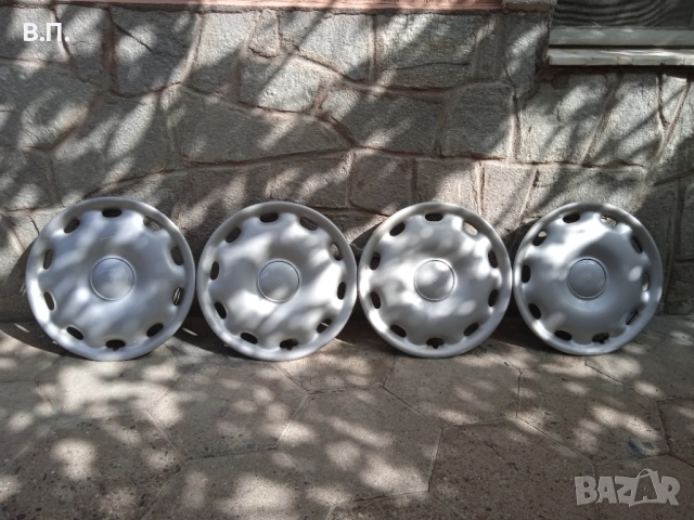 Audi/Ауди Комплект Тасове 15ц. 4бр. Оригинални!, снимка 2 - Аксесоари и консумативи - 52067769