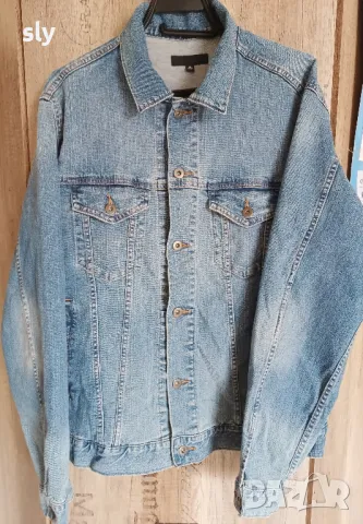 UNIQLO оригинално дънково яке , снимка 1