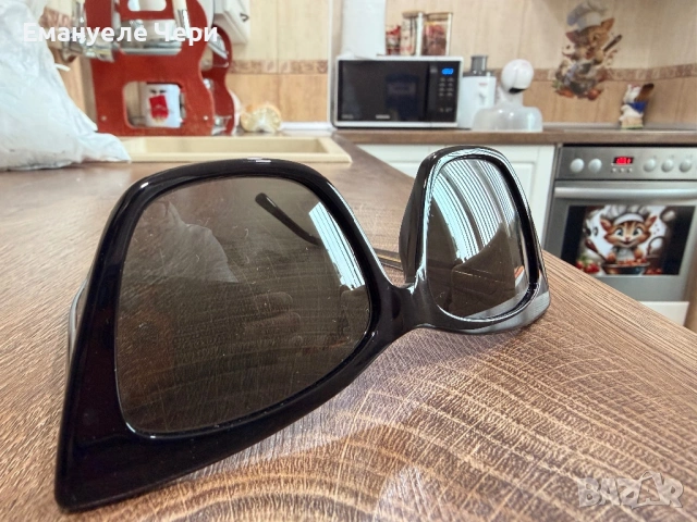 Слънчеви очила чисто нови, снимка 5 - Слънчеви и диоптрични очила - 53208708