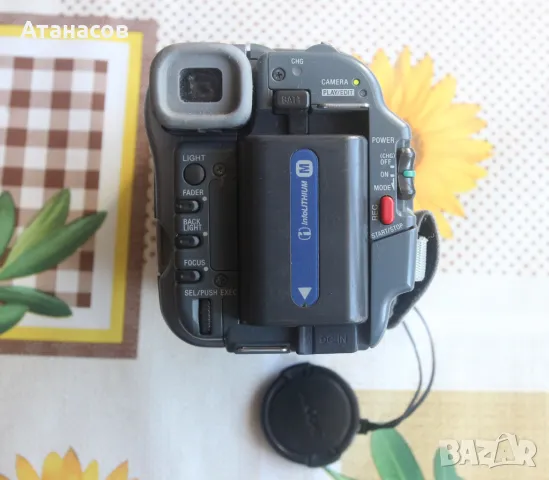 Sony CCD-TRV228E  Camcorder, снимка 8 - Камери - 47337852