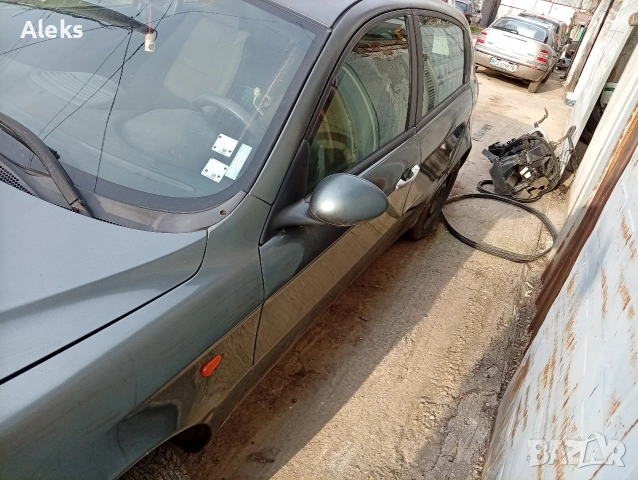 Алфа 147 1.9-115 КС на части , снимка 2 - Автомобили и джипове - 54162363