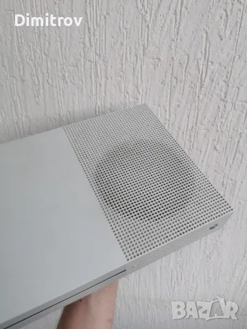 Xbox one S 1681 500gb - без контролер, снимка 2 - Xbox конзоли - 49168039