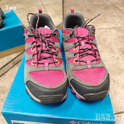 Columbia, 35 номер, Детски/дамски, туристически маратонки , снимка 2 - Детски маратонки - 50760681