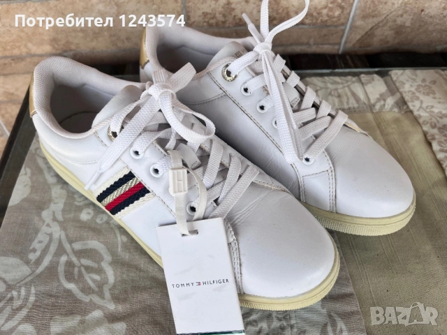 Маратонки Tommy Hilfiger, снимка 2 - Маратонки - 54171400