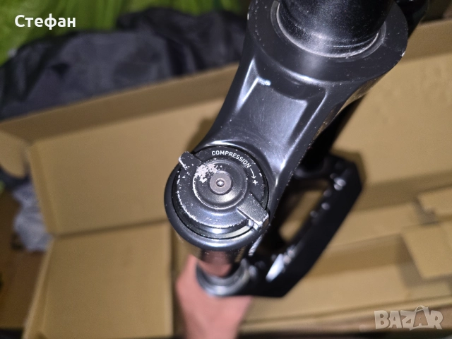 Амортисьорна вилка RockShox Rock Shox ZEB, снимка 6 - Части за велосипеди - 50414587