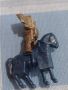 Метална фигура играчка KINDER SURPRISE Рицар на кон рядка за КОЛЕКЦИОНЕРИ 22976, снимка 1 - Колекции - 45464992