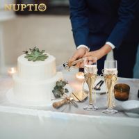 NUPTIO Сватбен подарък - чаши за шампанско, ножове за торта, персонализирана подаръчна кутия, снимка 3 - Подаръци за сватба - 45384901