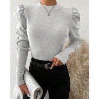 Дамска блуза с ефектни ръкави в сиво , снимка 1 - Блузи с дълъг ръкав и пуловери - 45439544