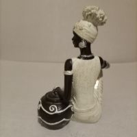 НАХОДКА Статуя на африканска племенна жена за декорация Черна дама Художествена женска скулптура , снимка 3 - Декорация за дома - 45161057