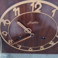 Стар часовник, стар маховик, стар каминен часовник , снимка 1 - Антикварни и старинни предмети - 45522812
