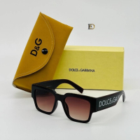 висококачествени очила с калъф , снимка 2 - Слънчеви и диоптрични очила - 44940453