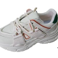 Бели дамски спортни маратонки с удобна подметка и мека подплата, снимка 2 - Маратонки - 45526409