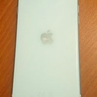 iPhone SE 2020, снимка 3 - Apple iPhone - 45097174