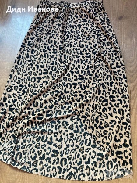 Дамска пола, снимка 1