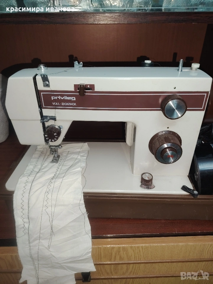 шевна машина Privileg , снимка 1