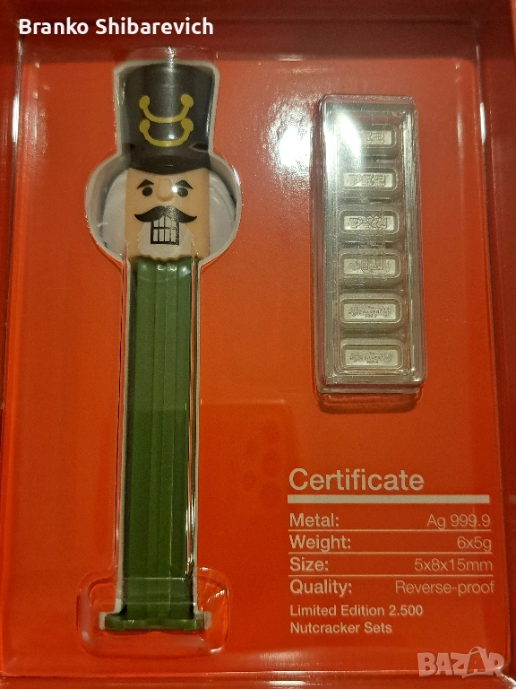 Колекционерски комплект PEZ- Лешникотрошачката със сребърни кюлчета., снимка 1