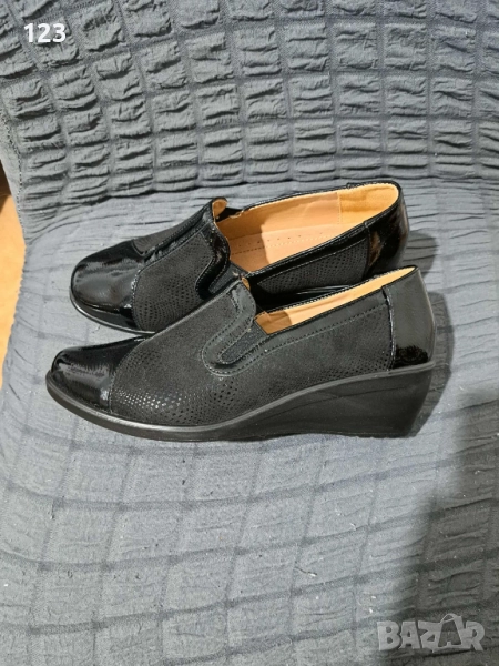 Продавам нови ортопедични дамски обувки!, снимка 1