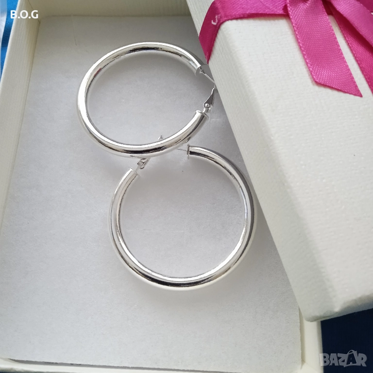 Нови, сребърни обеци-масивни халки Поставени в луксозна, подаръч, снимка 1