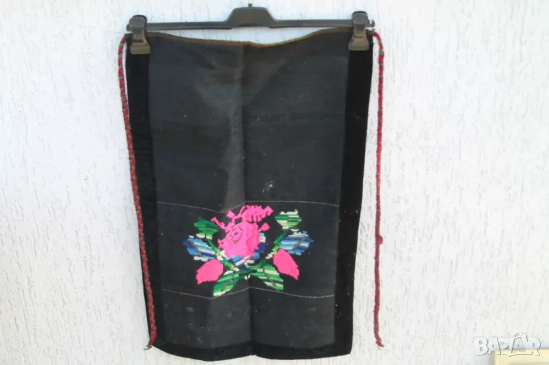 Вълнена престилка за народна носия, снимка 1