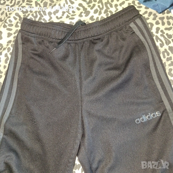 долница adidas пробвана без етикет, снимка 1