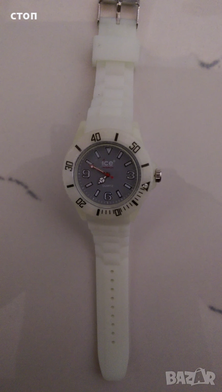 Спортен цветен часовник, снимка 1