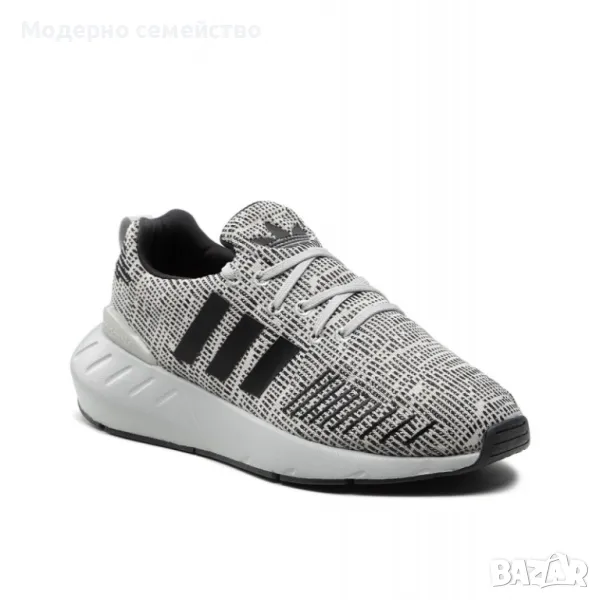 Маратонки ADIDAS Swift Run 22 Shoes Grey, снимка 1